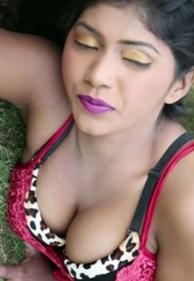 Sexy Bhabhi Ka Jalwa – Short Film