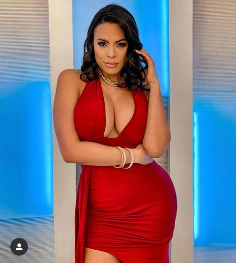 The Housewife Tour (2023) Brazzersexxtra English