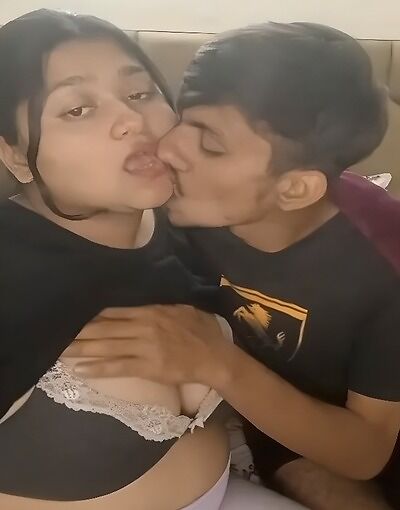 Fat Girl Couple (2025) App Conntent Hindi Short Video