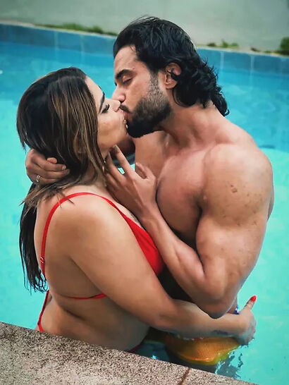 Preeti Puneet Poolside Date To Shower 2026 Hindi