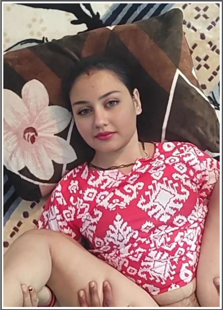 Cute Village Bhabi 2026 Hindi